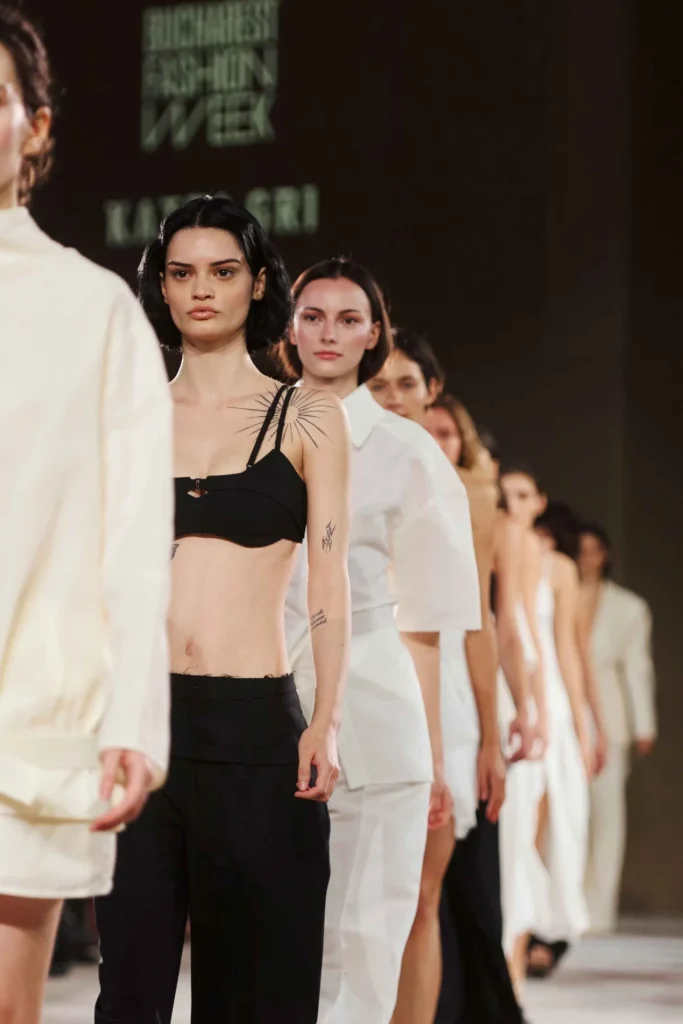 Mercedes-Benz Bucharest Fashion Week — photograph 26